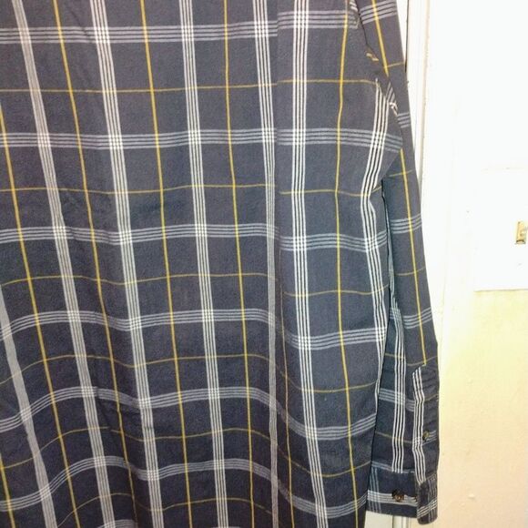 C E. Schmidt Nwot Men's Black and Yellow Plaid Button Down Shirt - Picture 12 of 12